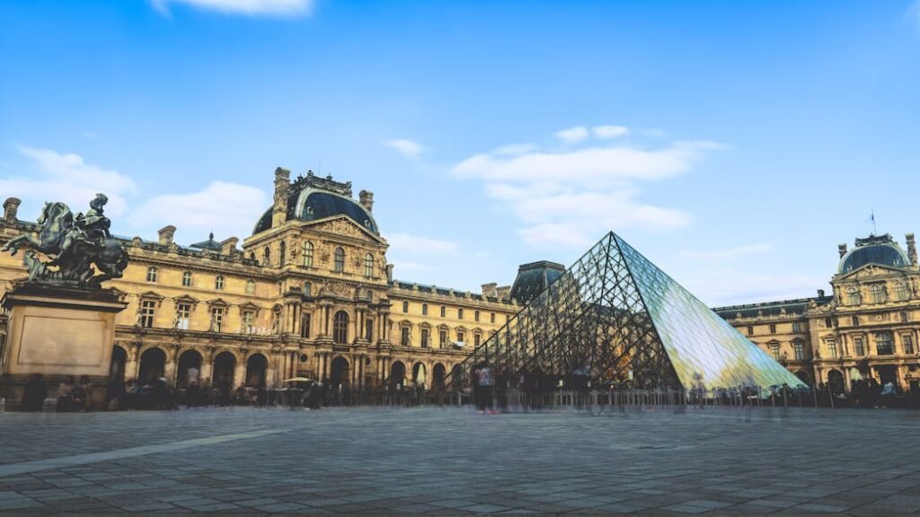 louvre