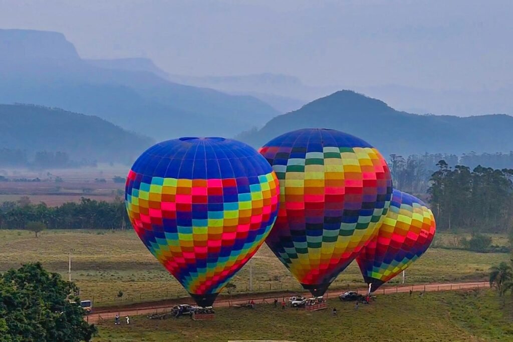 andar de balão em praia grande