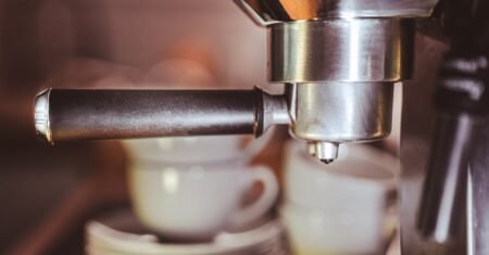 A história do café expresso: da invenção italiana ao sucesso mundial