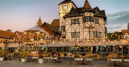 Oktoberfest Blumenau 2025: Tudo da maior festa alemã do Brasil