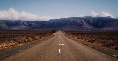 Essa é a maior viagem de carro do mundo sem sair da estrada